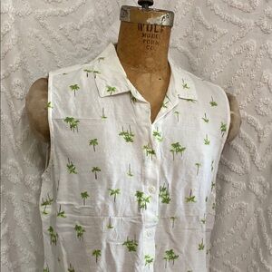 Adorable Palm Tree Print Sleeveless Button down Top